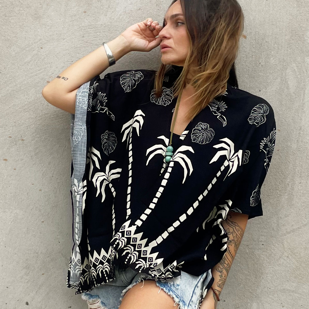 Kimono Boho: Uma Peça Versátil e Atemporal